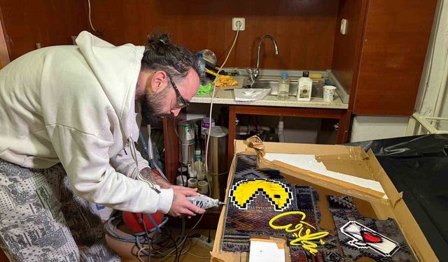 Ankara'da kaldırım taşlarını onarmak sanatçıya düştü