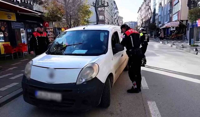 Bolu'da bir haftada 100 şüpheli ve 19 düzensiz göçmen yakalandı
