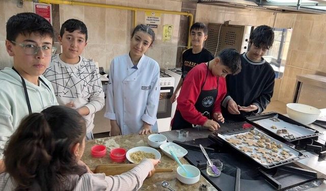 Elazığ'da zanaat atölyeleriyle geleceğe ilk adım