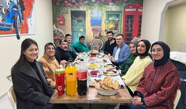 Erzurum'da anlamlı iftar: Engelli vatandaşın hayali gerçek oldu