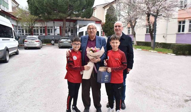 Genç Sporcular, Türk sporuna emek vermiş isimlerle buluştu