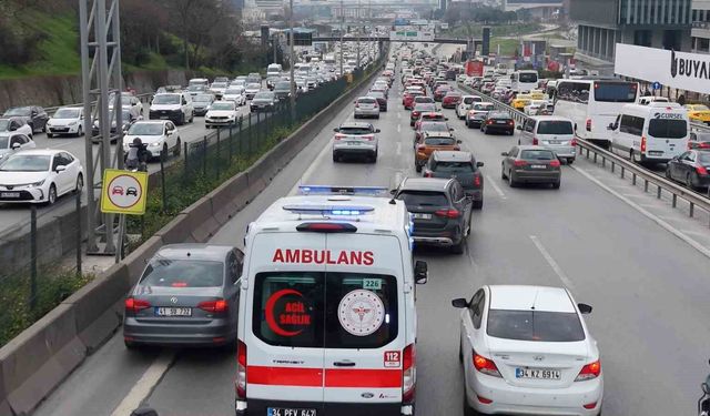 İstanbul'da hayat kurtaran kadın sürücüler