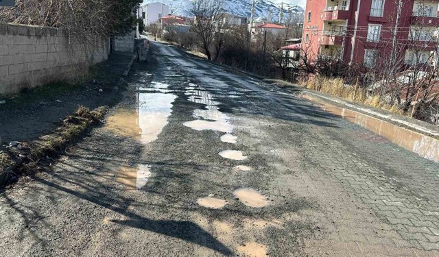 Kağızman'da yol çilesi yıllardır çözüme kavuşmadı