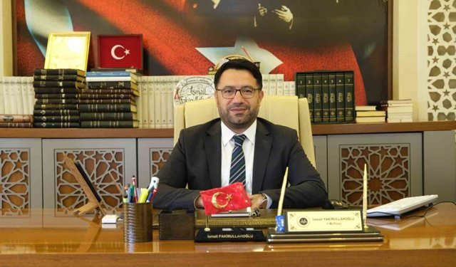 Müftü Fakirullahoğlu: 'Kadir Gecesi'ni dua ve ibadetle ihya edelim'
