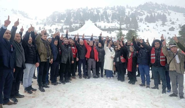 Muhsin Yazıcıoğlu, vefatının 17. yılında Keş Dağı'nda anıldı