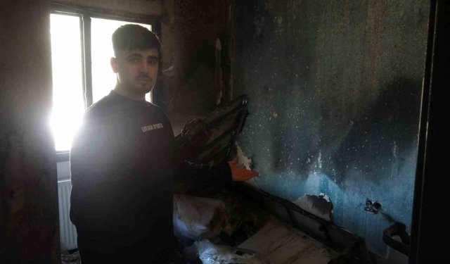 Prizden çıkan yangında apartman dairesinden alevler yükseldi