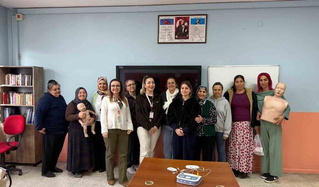 SODAM projesinde görevli kadınlara ilkyardım eğitimi
