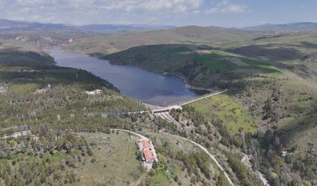 Ankara'da yağışlar ve eriyen kar suları barajlara can suyu oldu