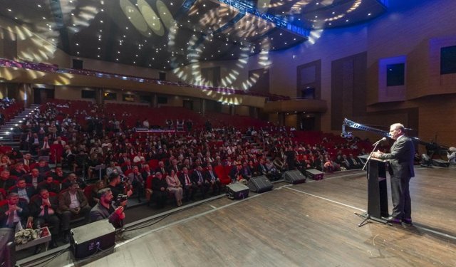 Başkan Seçer: 'Mersin'i daha üst noktalara taşımak istiyoruz'