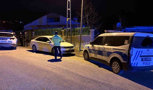 'Dur' ihtarına uymayıp, alkol testini reddeden sürücüye 354 bin TL ceza