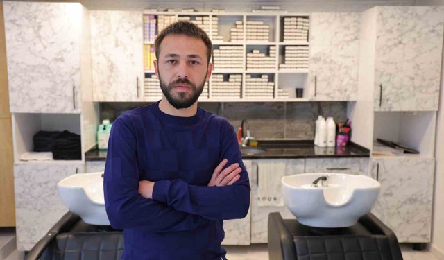 Kuaförde 26 bin liralık saç bakımı yaptırdı, '2 dakikaya geliyorum' diyerek çıktığı salona bir daha dönmedi