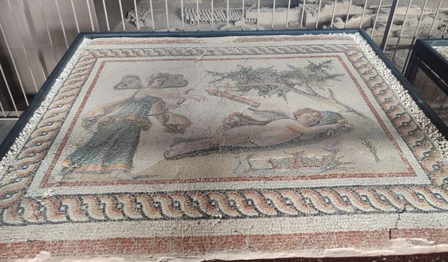 Eros ve Psykhe Mozaiği yoğun ilgi görüyor