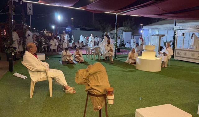 Arafat'ta 2 milyon Müslüman hacı oldu