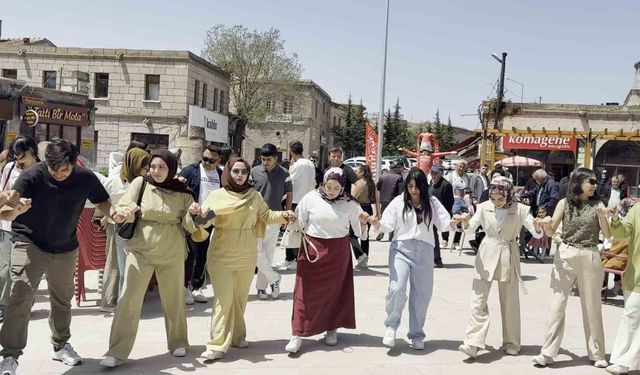Aksaray'da hıdrellez şenliklerle kutlanıyor