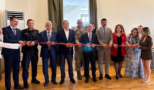 Ayvalık'ın kültürel mirası sergiyle gün yüzüne çıktı