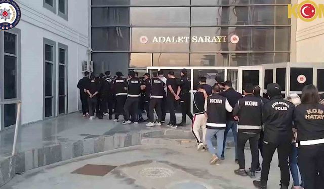 Esnafı sözde korumayla haraca bağlayan ve kadınlara zorla fuhuş yaptıran örgüte operasyon: 28 tutuklama