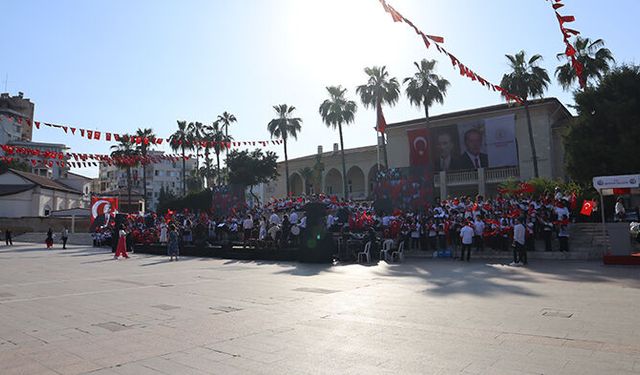 Ertelenen 23 Nisan coşkusu 19 Mayıs arifesinde yaşandı