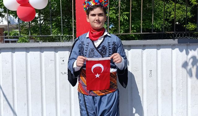 Mersin’deki okullarda 19 Mayıs coşkusu
