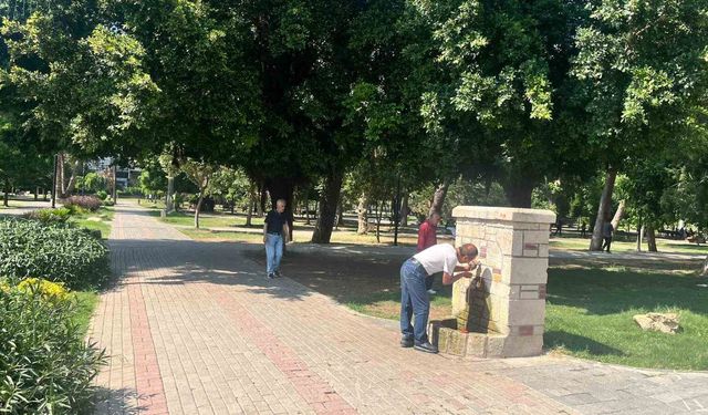 Adana'da termometreler 33 dereceyi gösterdi