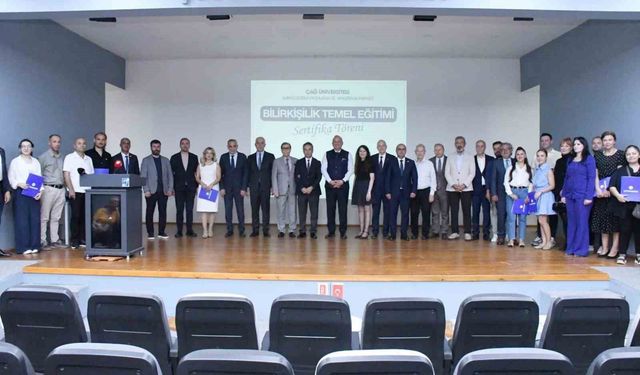 Bilirkişilik temel eğitimini tamamlayan 42 kursiyerlere sertifikaları verildi