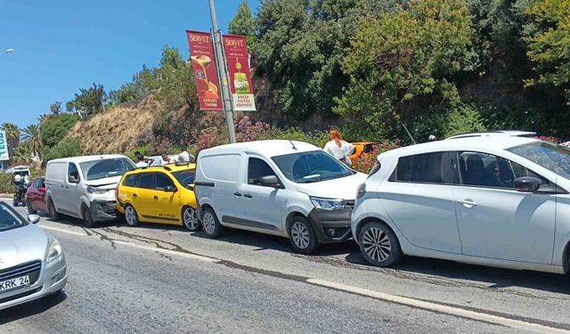 Bodrum'da zincirleme kaza: '5 araç birbirine girdi'