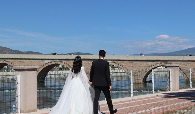 Cimrilik hem boşanma hem de tazminat sebebi