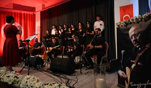 Demirci'de Bozkırın Tezenesi Neşet Ertaş'a vefa gecesi
