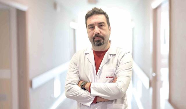 ''Endoskopi ve kolonoskopinin ağrılı olduğu inanışı yanlış''