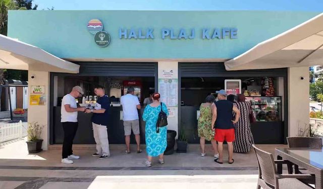 Marmaris Belediyesi'nin kafesi vatandaşların gözdesi oldu