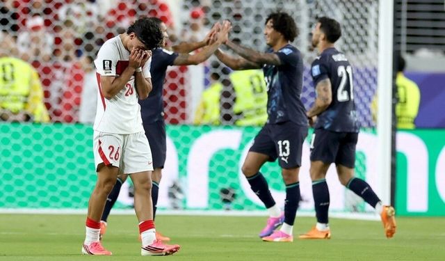 Milli futbolcular gözyaşlarını tutamadı