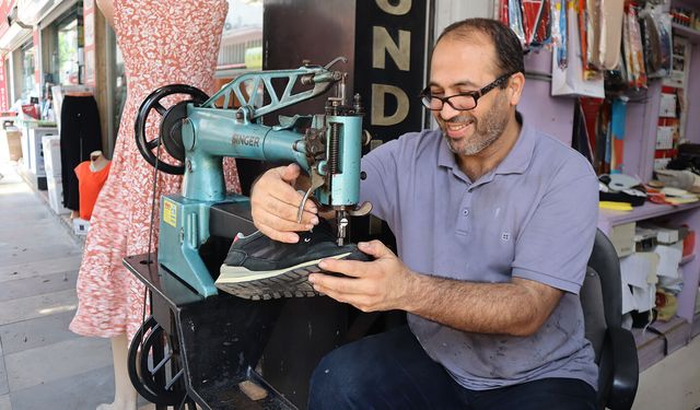 Bitpazarı'nın yarım asırlık ustası zamana direniyor