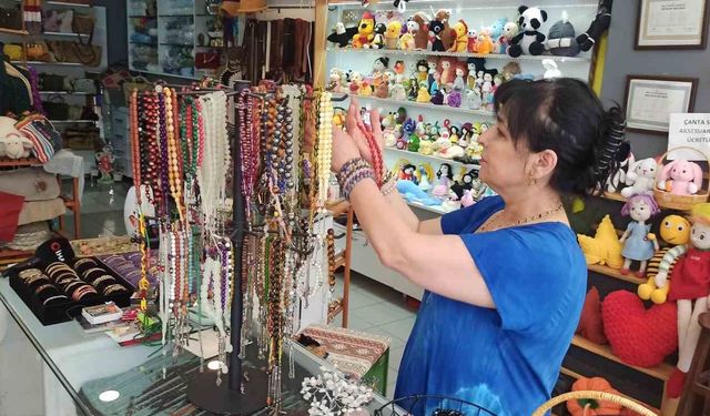 Annesinden öğrendiği sanatı Devrekli kadınlara öğretip iş kapısı açtı