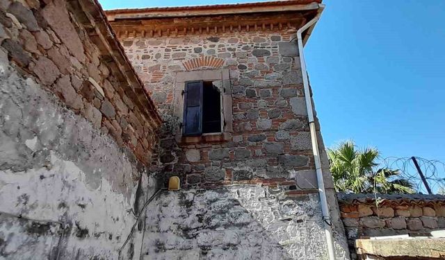 Bergama'nın 220 yıllık tarihi şapeli satışa çıkarıldı
