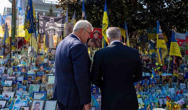 Dışişleri Bakanı Fidan, Kiev'de anma törenine katıldı