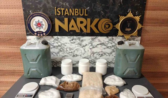 İstanbul'da uyuşturucu operasyonu: 49 kilo uyuşturucu ele geçirildi