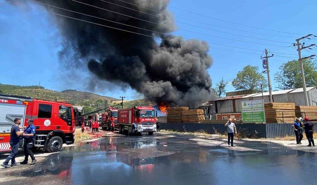 Kocaeli'deki boya fabrikası yangınında acı haber: 1 işçi hayatını kaybetti