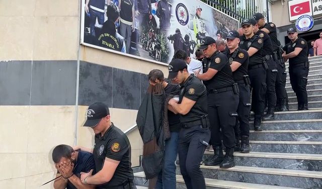 'Yediemin çetesi' operasyonu: Hacizli araçları parçalayıp sattılar, 1.5 milyar liralık vurgun yaptılar