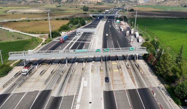Bakan Uraloğlu: 'Akıncı Ücret Toplama İstasyonu'nda serbest geçiş sistemini devreye aldık'
