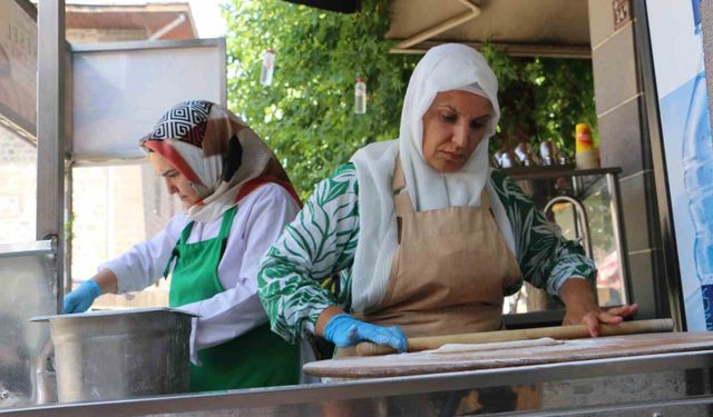 Gelin-görümce işbirliği düşman çatlatıyor