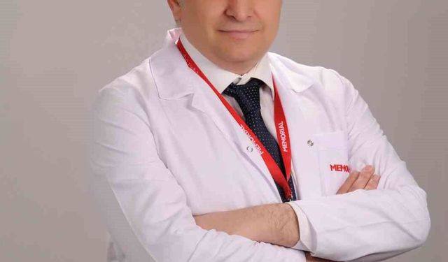 Masa başında çalışanlara omurga sağlığı uyarısı