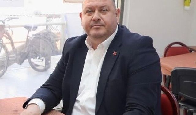 Menderes Belediyesine operasyon: Başkan ve 13 kişi gözaltında