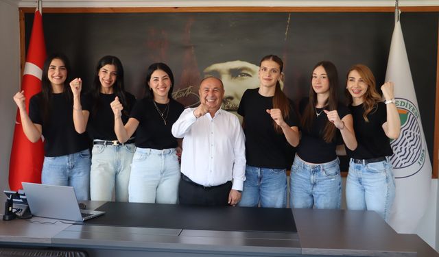Toroslar Kadın Voleybol’da güçlü takım ruhu