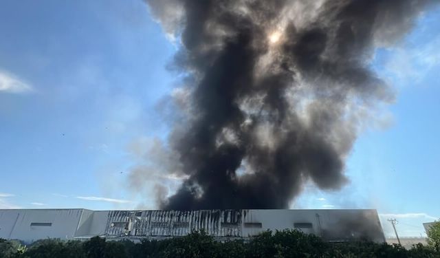 Mersin'de fabrika yangını