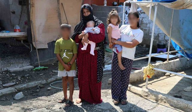 Ev alma hayaliyle kandırıldı, 5 çocuğuyla ahırda yaşamaya başladı