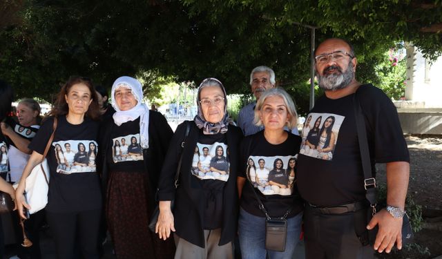 Mersin’de dört gencin hayatını kaybettiği kazanın davası görülüyor: Sürücü kaza yapmadığını savunuyor