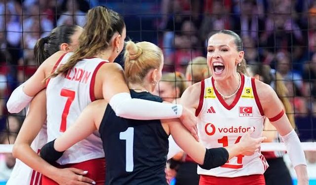 A Milli Voleybol Takımı, üst üste 2. kez Avrupa şampiyonu
