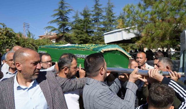 10 yıl sonra aynı şehir, aynı acı: Şehit polisin kardeşi de trafik kazasında hayatını kaybetti