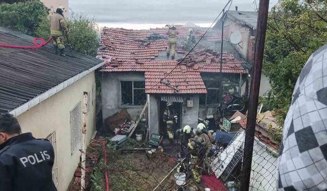 Maltepe'de gecekondu yangını: 12 yaşındaki çocuk hayatını kaybetti