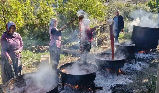 Mersin'de kazanlar kuruldu, Yörüklerin nar ekşisi mesaisi başladı