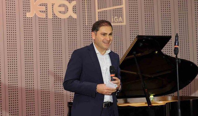 Mozart'ın 'Costa' kemanı ilk kez Türkiye'de